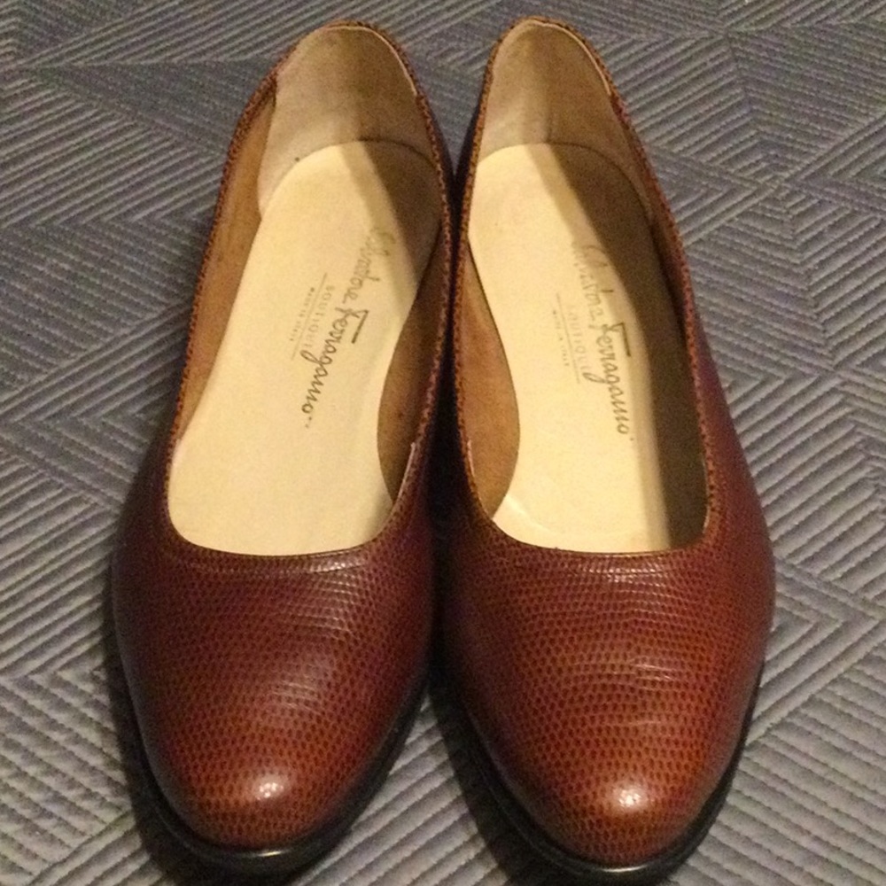 Salvatore Ferragamo brown 9.5 wedge shoes for women - Picture 10 of 11